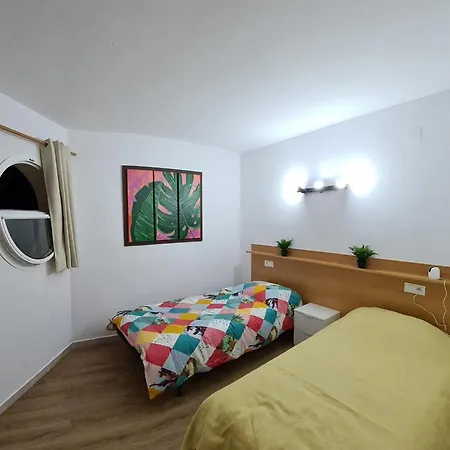 Apartamento Tropical Font 1ª Linea Playa Apartment Salou